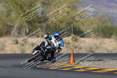 media/Nov-06-2022-SoCal Trackdays (Sun) [[208d2ccc26]]/Turn 6 (145pm)/